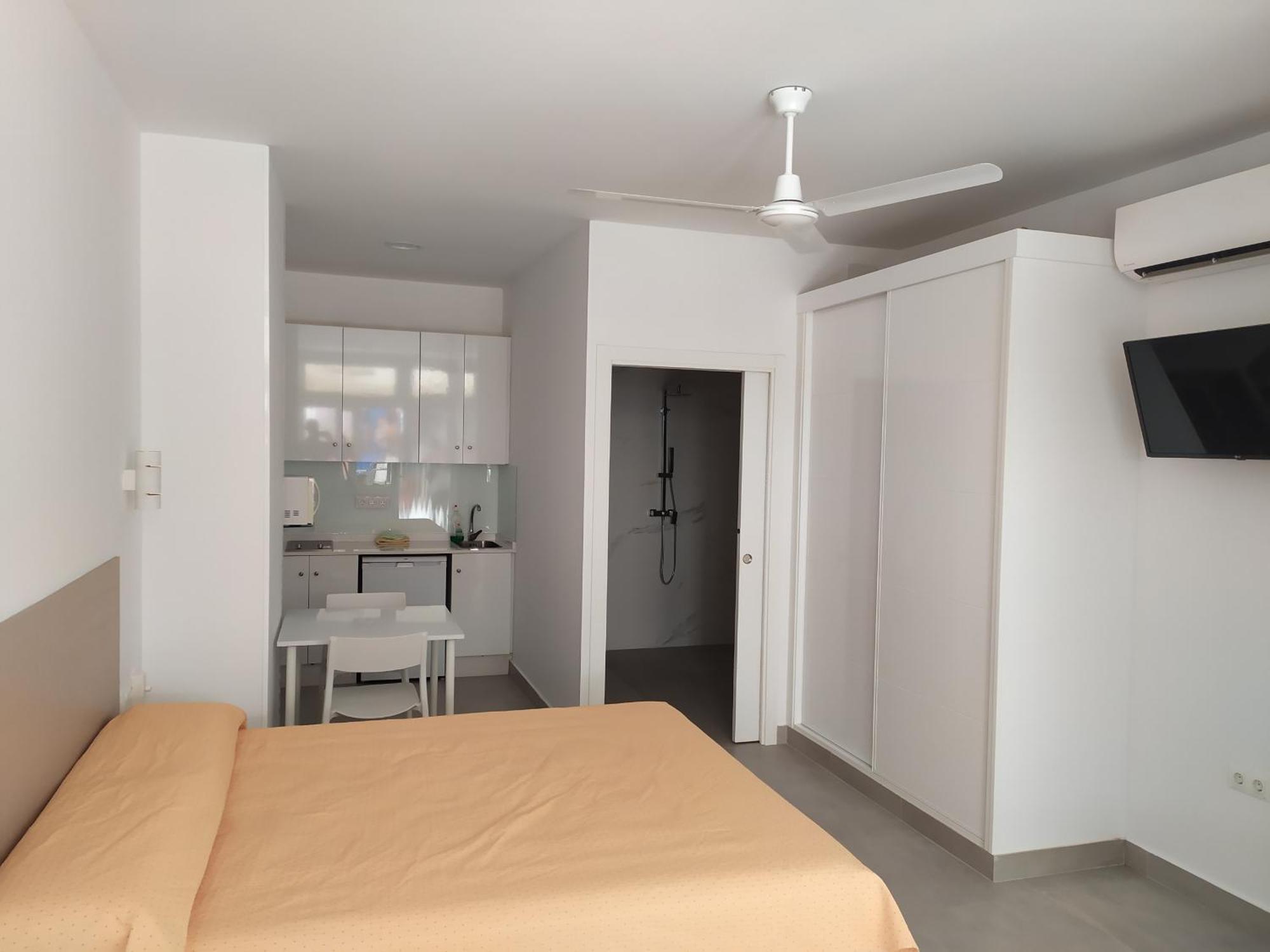 Carihuela Beach Apartamentos Torremolinos Exterior foto