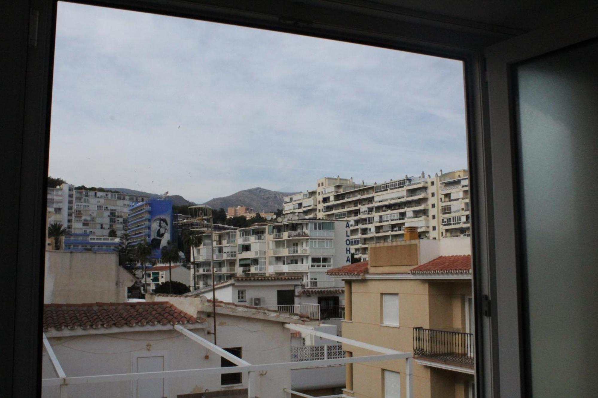 Carihuela Beach Apartamentos Torremolinos Quarto foto