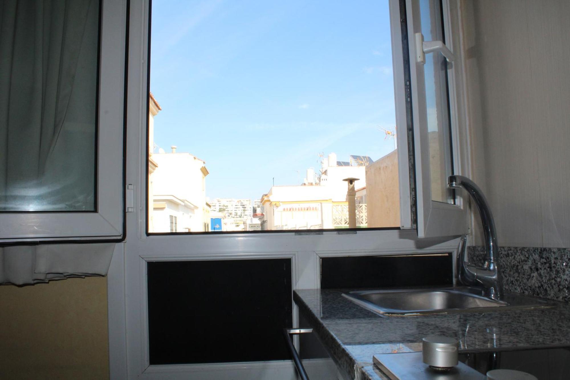 Carihuela Beach Apartamentos Torremolinos Quarto foto