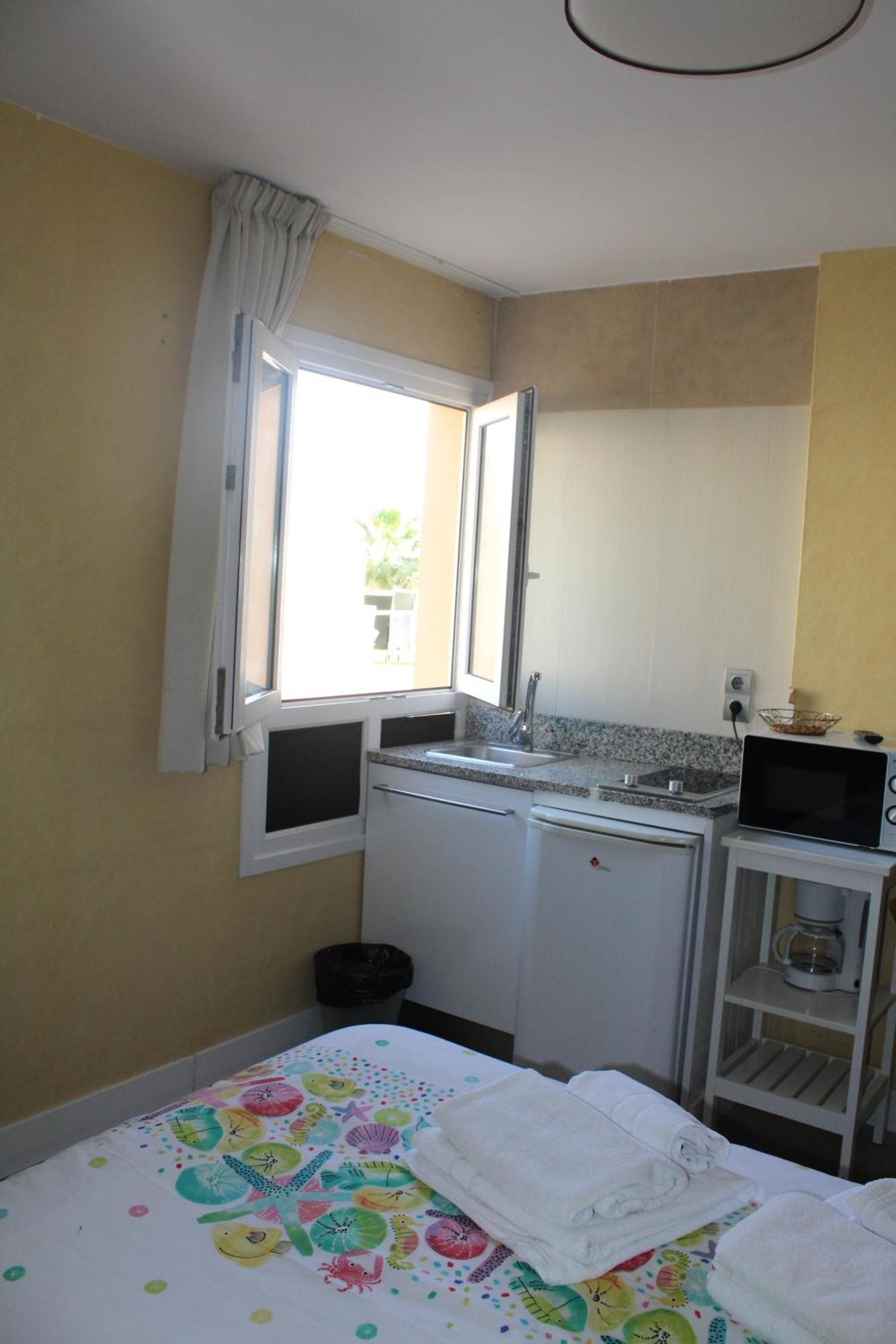 Carihuela Beach Apartamentos Torremolinos Quarto foto