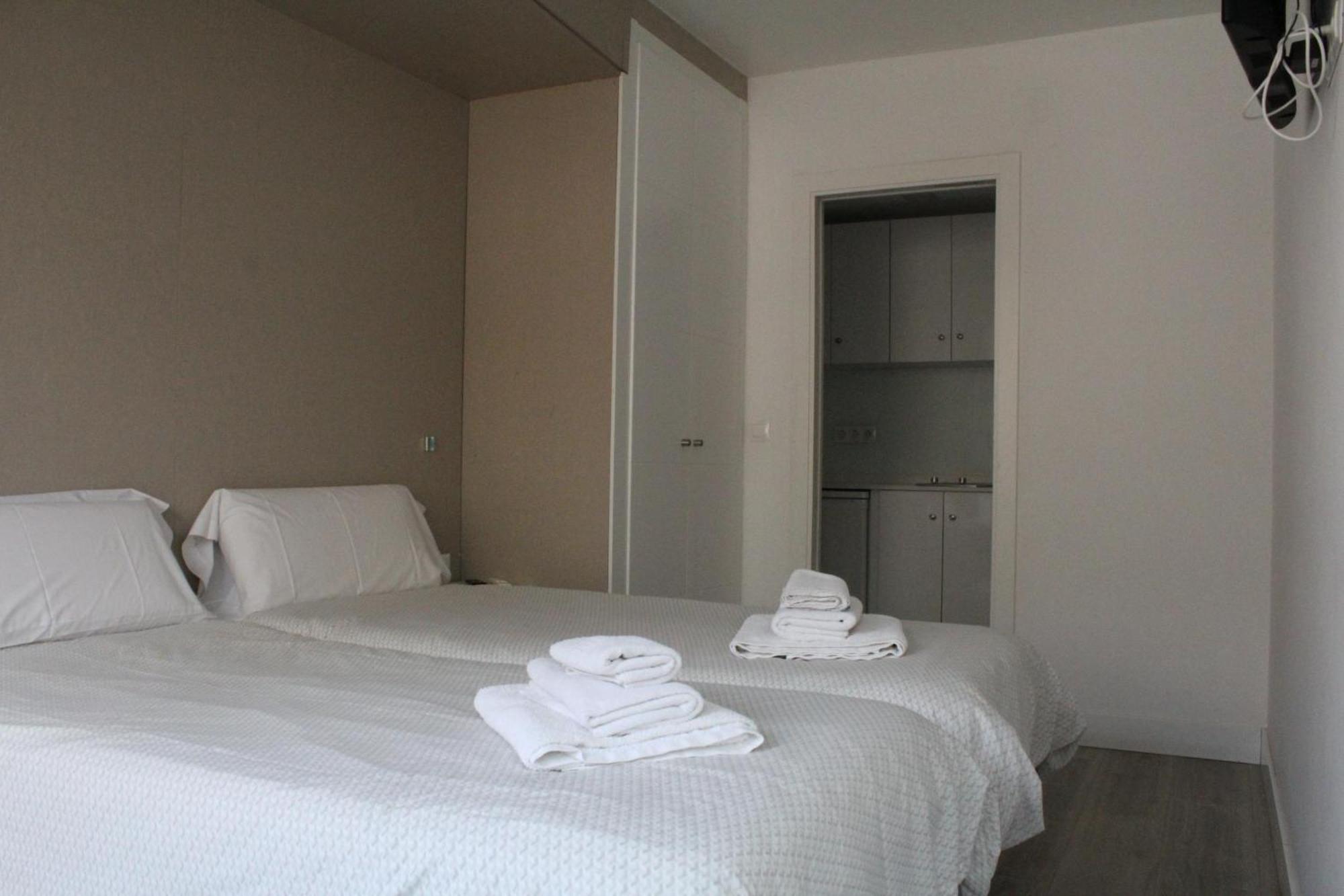 Carihuela Beach Apartamentos Torremolinos Exterior foto