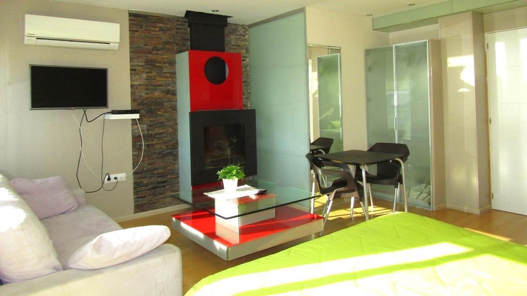 Carihuela Beach Apartamentos Torremolinos Exterior foto
