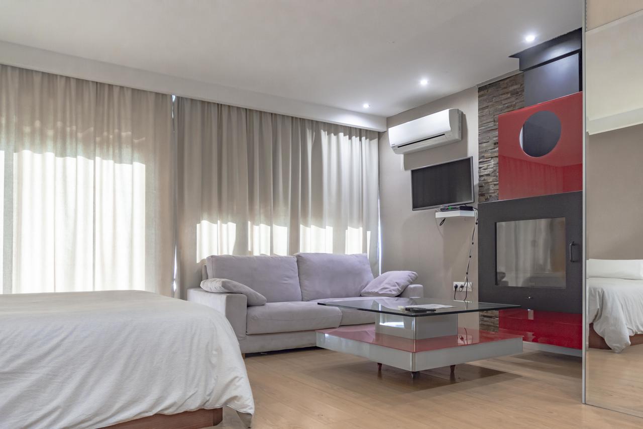 Carihuela Beach Apartamentos Torremolinos Exterior foto