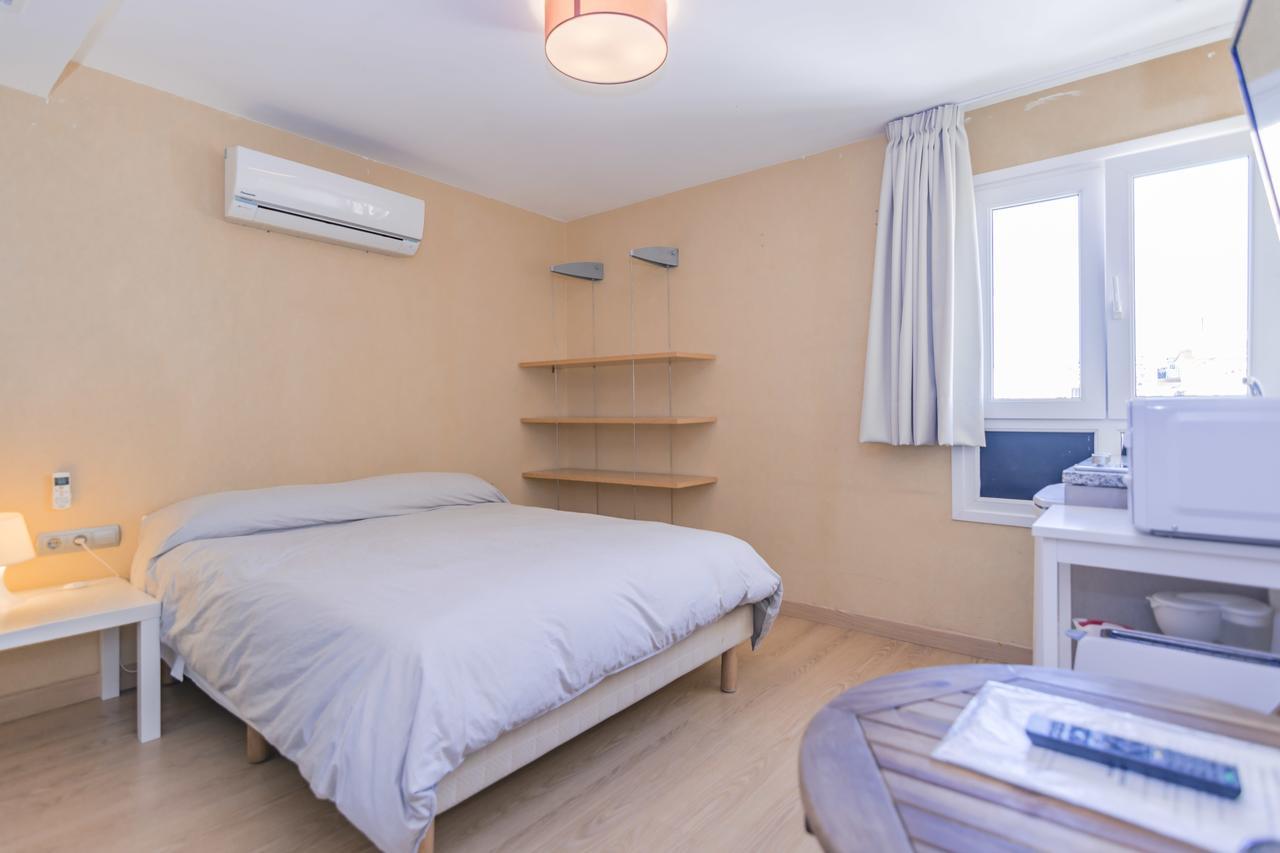 Carihuela Beach Apartamentos Torremolinos Exterior foto