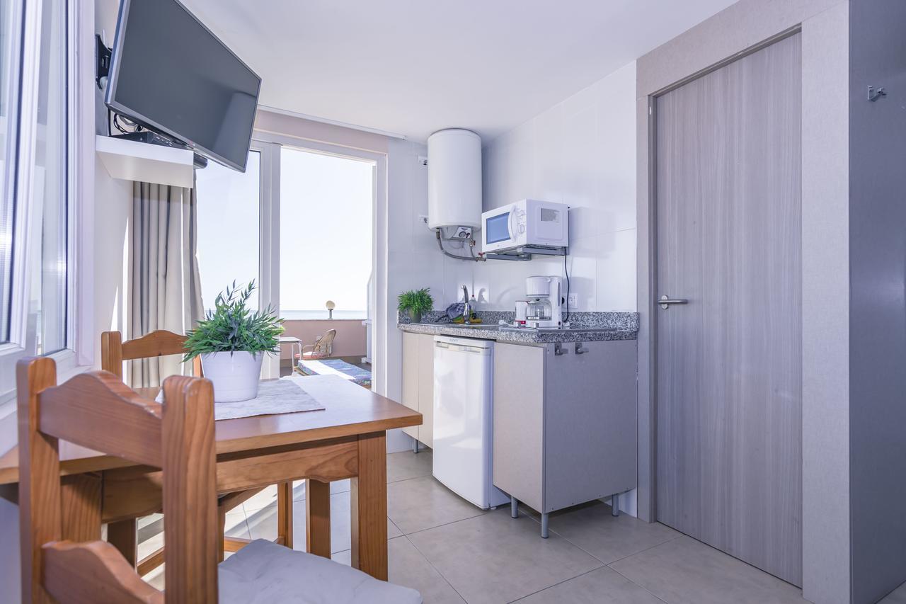 Carihuela Beach Apartamentos Torremolinos Exterior foto