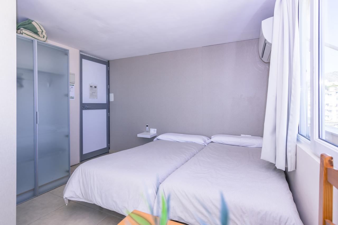Carihuela Beach Apartamentos Torremolinos Exterior foto